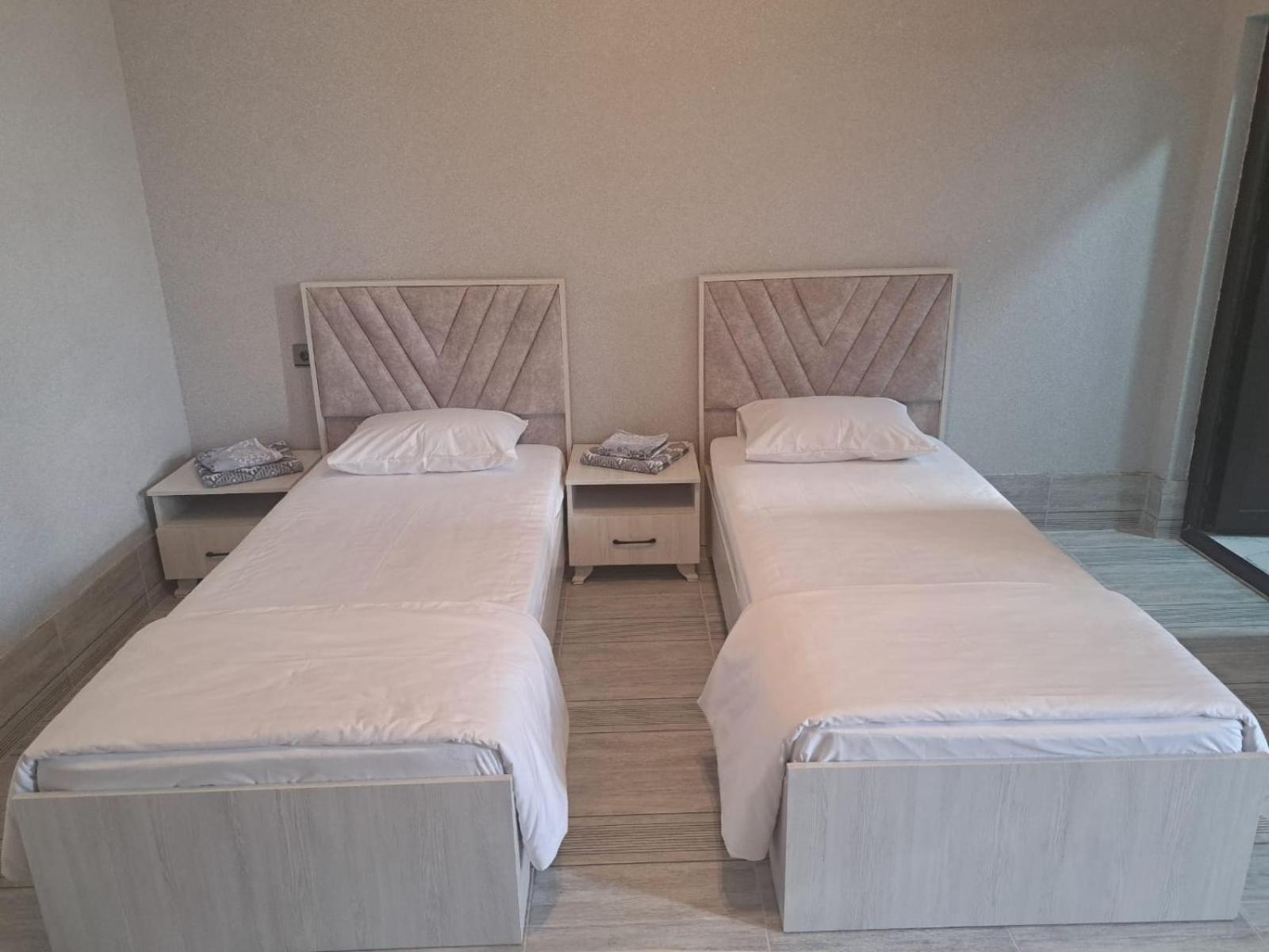Seki Qonaq Evi Motel Room photo